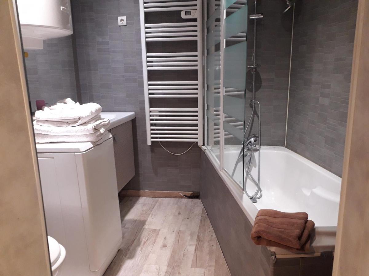 Chalet Type Studio De Charme Avec Jacuzzi Pensionat Touet-de-l'Escarene Eksteriør billede